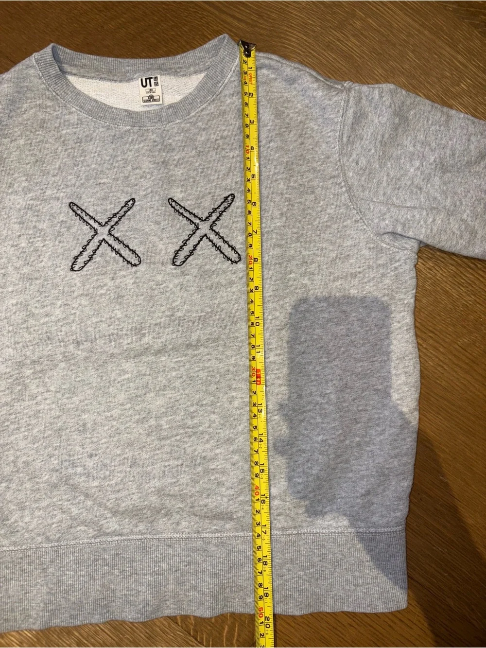 KAWS x Sesame Street x Uniqlo Grey Crewneck Sweatshirt Youth 150 Women’s US XS/S - Picture 10 of 12